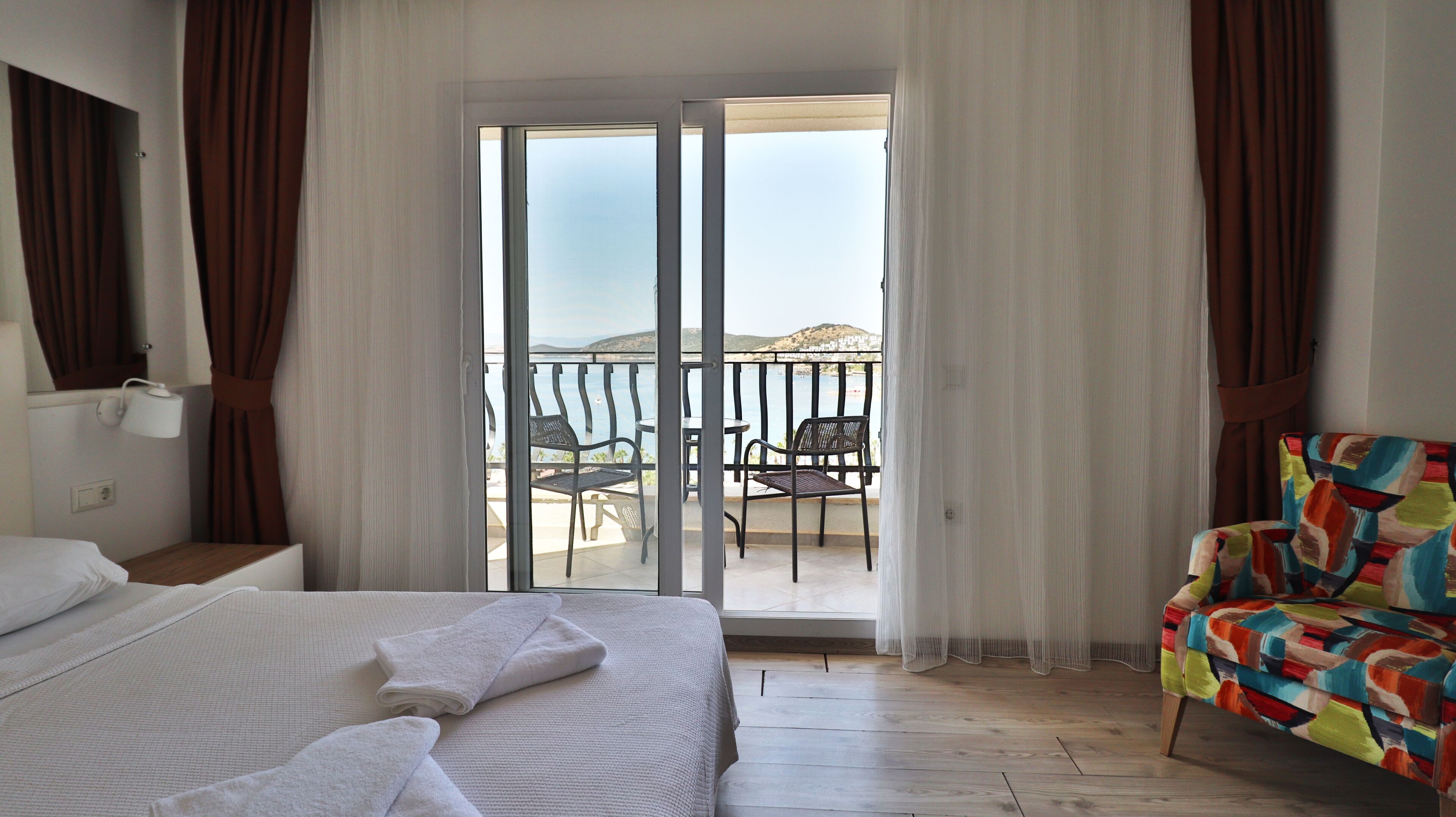 deluxe room, sea view | 1 bedroom, free wifi