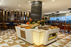 Daily buffet breakfast for a fee