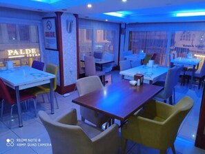 Restaurant - Şamil Hotel (Istanbul)