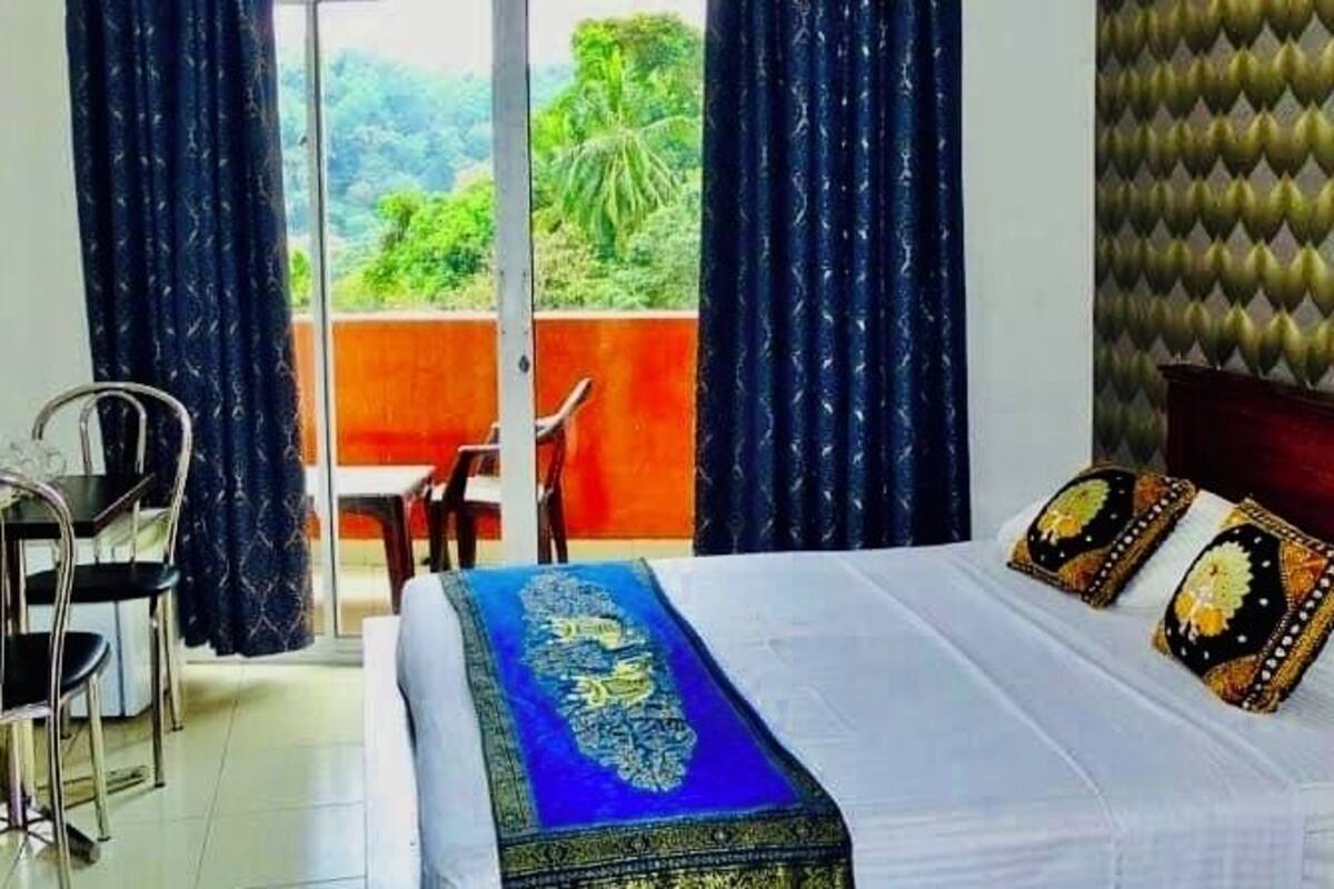 Deluxe Double or Twin Room, Lake View