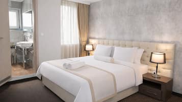 Suite Exécutive | Minibar, coffres-forts dans les chambres, bureau, chambres insonorisées