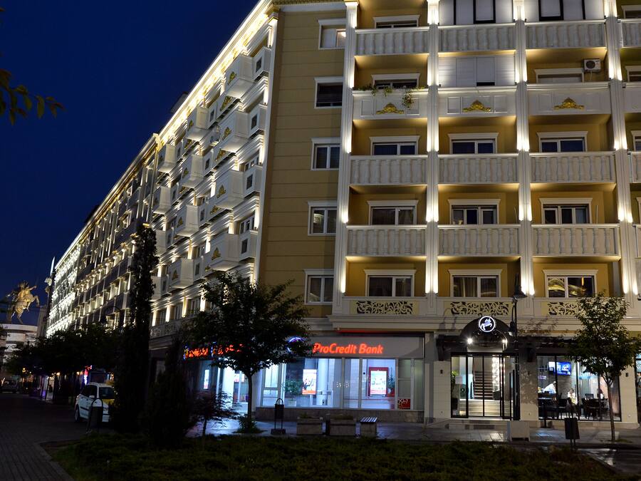 Fasade – kveld/natt