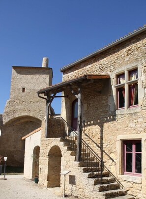 Fachada del alojamiento