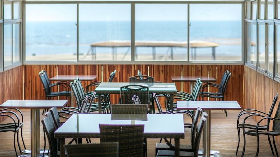 Blue Waters by Serendib