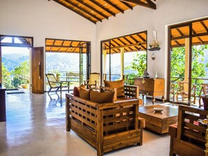 Luxury Villa, 3 Bedrooms | Living room