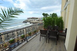 Terrace/patio - Vurna Butik Hotel (Akçaabat)