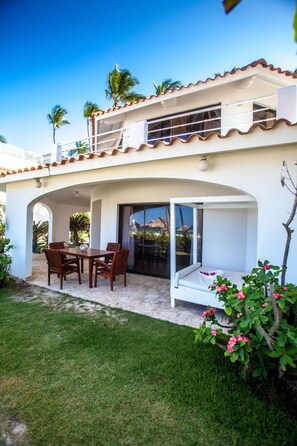 Terrace/patio - Los Corales Beach Village (Punta Cana)
