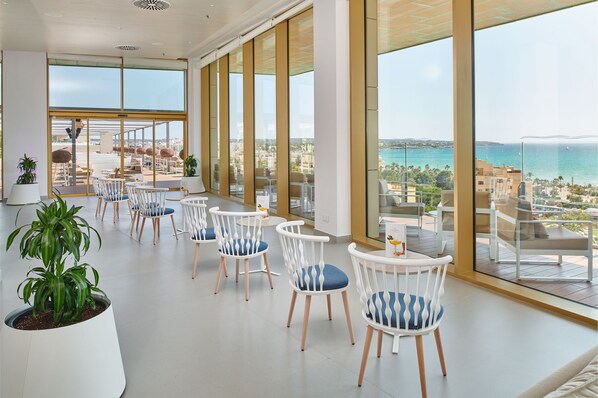 Piano bar - Hipotels Playa de Palma Palace (Palma de Mallorca)