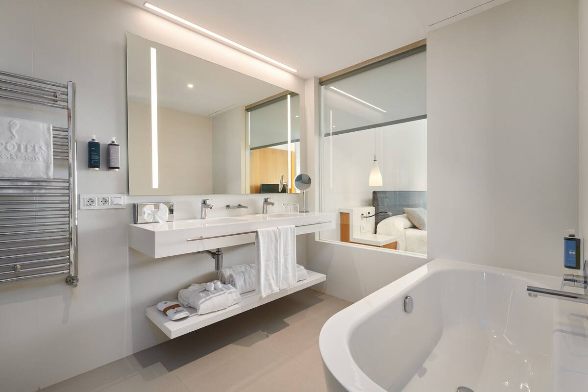 free toiletries, hair dryer, towels