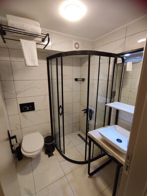 Bathroom - Maproom Boutique Hotel (Istanbul)