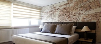 Maproom Boutique Hotel