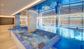 Sauna, Whirlpool, Körperbehandlungen, Warmsteinmassagen, Sportmassagen