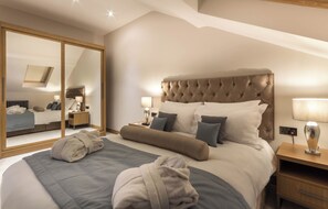 Executive Apartment, 2 Bedrooms, Kitchen | 1 bedroom, Egyptian cotton sheets, premium bedding, in-room safe