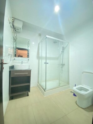 Deluxe Room | Badezimmer