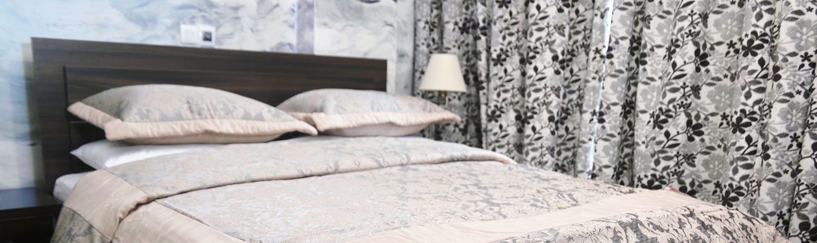 standard double room | premium bedding, in-room safe, desk, blackout curtains