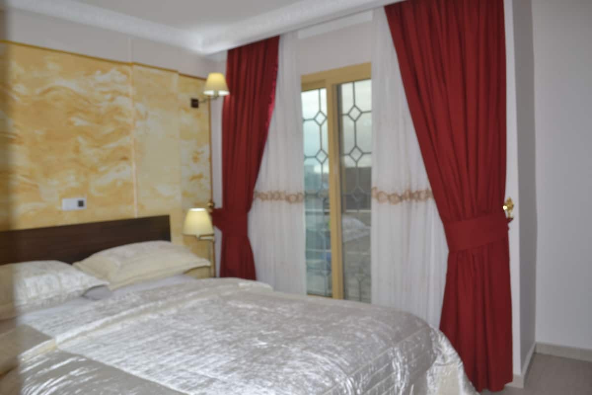 Suite | Premium bedding, in-room safe, desk, blackout drapes