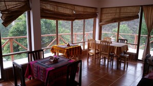 Free daily continental breakfast  - El Encanto Sorata (Sorata)