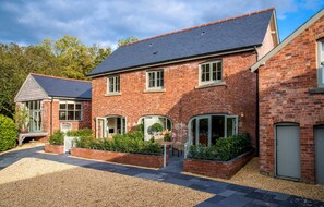 บริเวณภายนอก