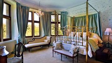 Master Suite | 1 bedroom, Egyptian cotton sheets, premium bedding, memory foam beds