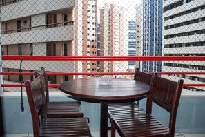 Standard-Apartment, 2 Schlafzimmer | Blick vom Balkon