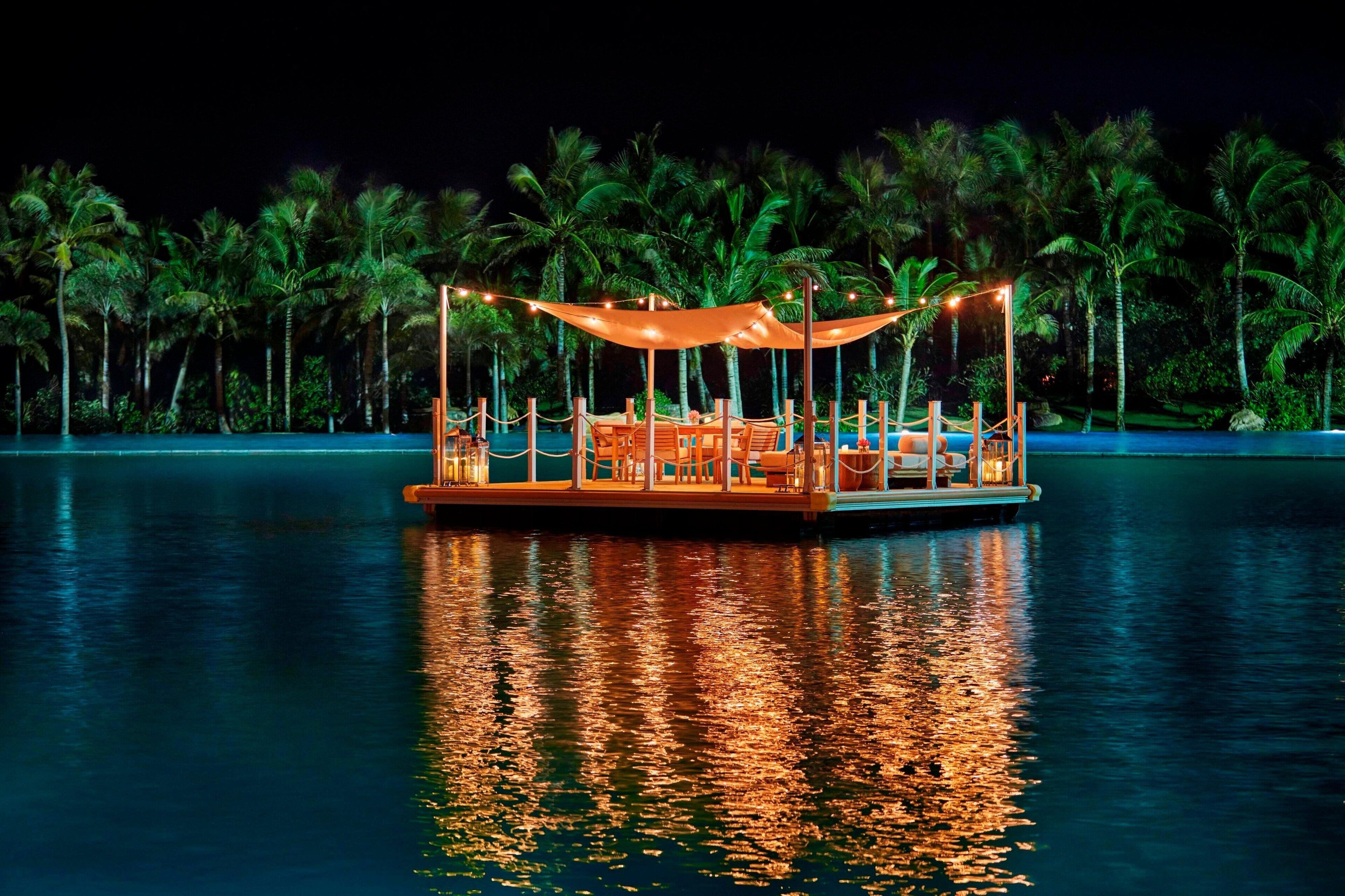 4 restaurants servant le petit déjeuner, spécialités Cuisine chinoise