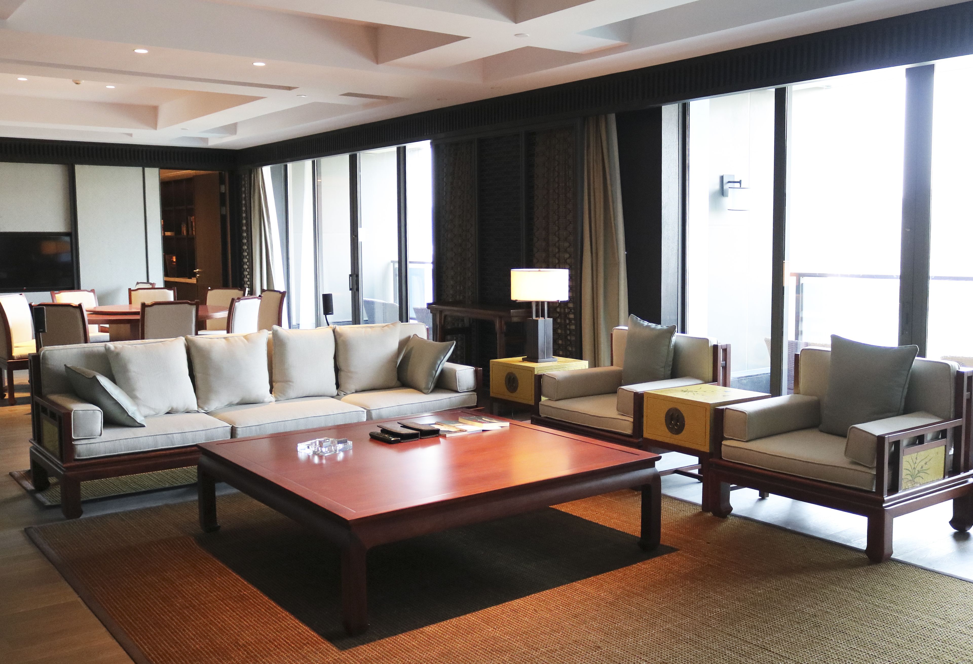 king lake view presidential suite -- lounge access | 1 bedroom, minibar, in-room safe, desk