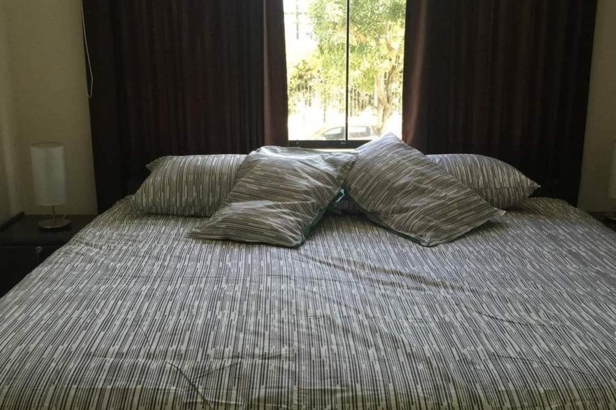 Chambre Double Affaires | Coffres-forts dans les chambres, bureau, lits bébé (en supplément)