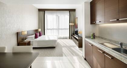Hyatt Place Dubai Al Rigga Residences