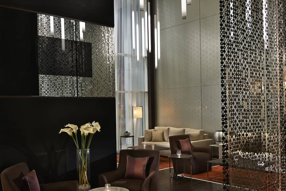 Hyatt Place Dubai Al Rigga Residences