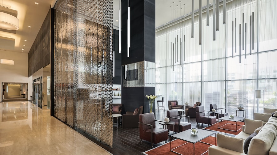 Hyatt Place Dubai Al Rigga Residences