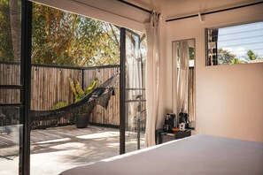 In-room safe, free WiFi - La Negra Surf Hotel (Nosara)