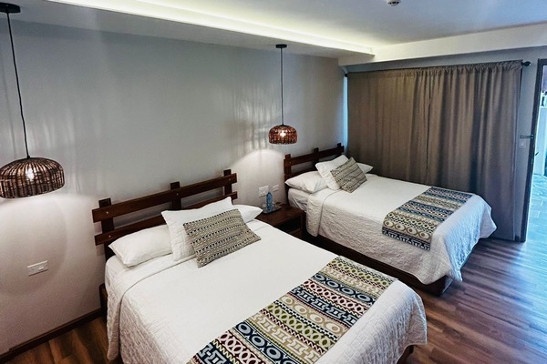 Deluxe Double Room | WiFi (free), bed sheets