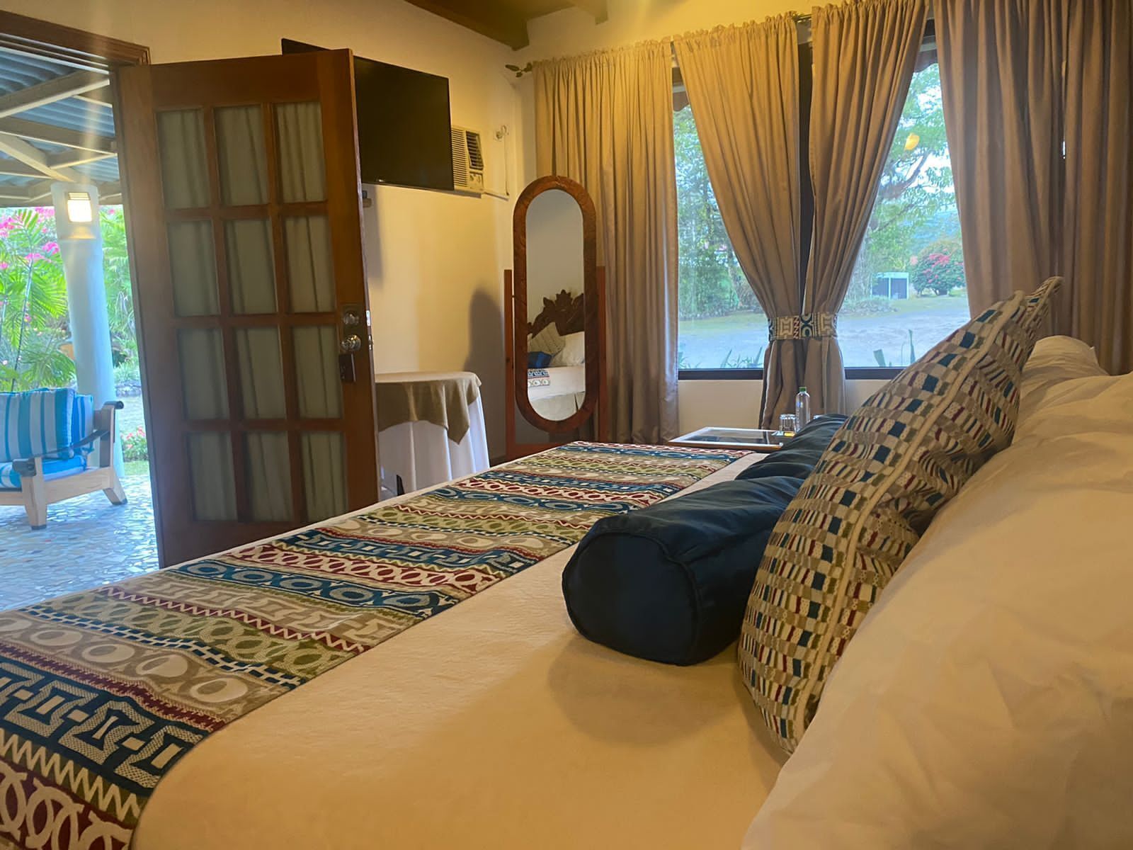 family suite, terrace | 1 bedroom, free wifi, bed sheets