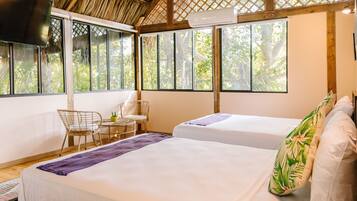 In-room safe, bed sheets