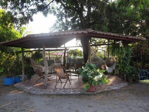 Terrace/patio - Hostal Doña Maria (Pedasí)