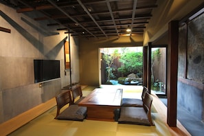 Japanese Style Townhouse (Beds + Futons) - Kyoto Ryoan Zen (Kyoto)
