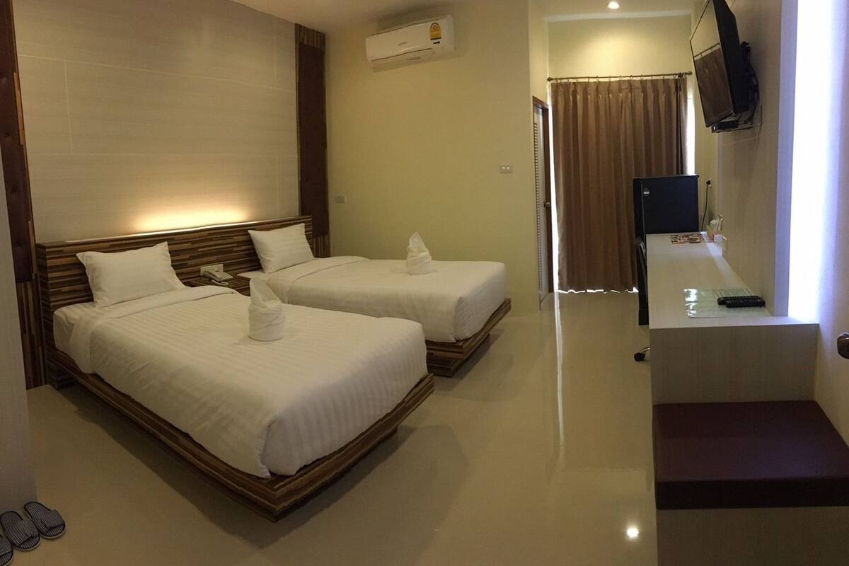 Escritorio y wifi gratis