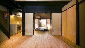 บ้านพักทราดิชันนัล (San-no-tsubone)