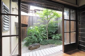 Casa tradicional (Higashi-no-tai) | Edredón, escritorio, wifi gratis y ropa de cama 