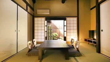 传统独立别墅 (San-no-tsubone) | 3 多间卧室、羽绒被、办公桌、免费 WiFi