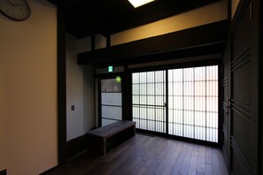 Japanese Style Townhouse (Beds + Futons) | Interior detail