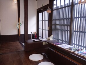 Casa tradicional (Japanese Style) | 1 habitación, caja de seguridad en la habitación y escritorio