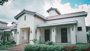 Voorkant van accommodatie