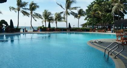 Pulau Ayer Resort and Cottages