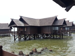 Exclusive-Zimmer (Floating- Free round trip boat transf) | Terrasse/Patio