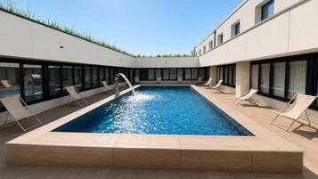 Seasonal outdoor pool