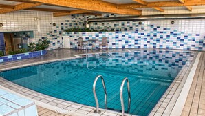 Indoor pool - Hotel Juan De La Cosa (Santona)