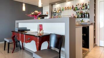 Bar (en la propiedad)