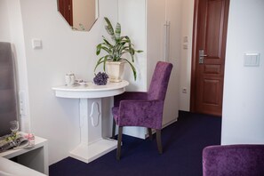 Een flatscreentelevisie