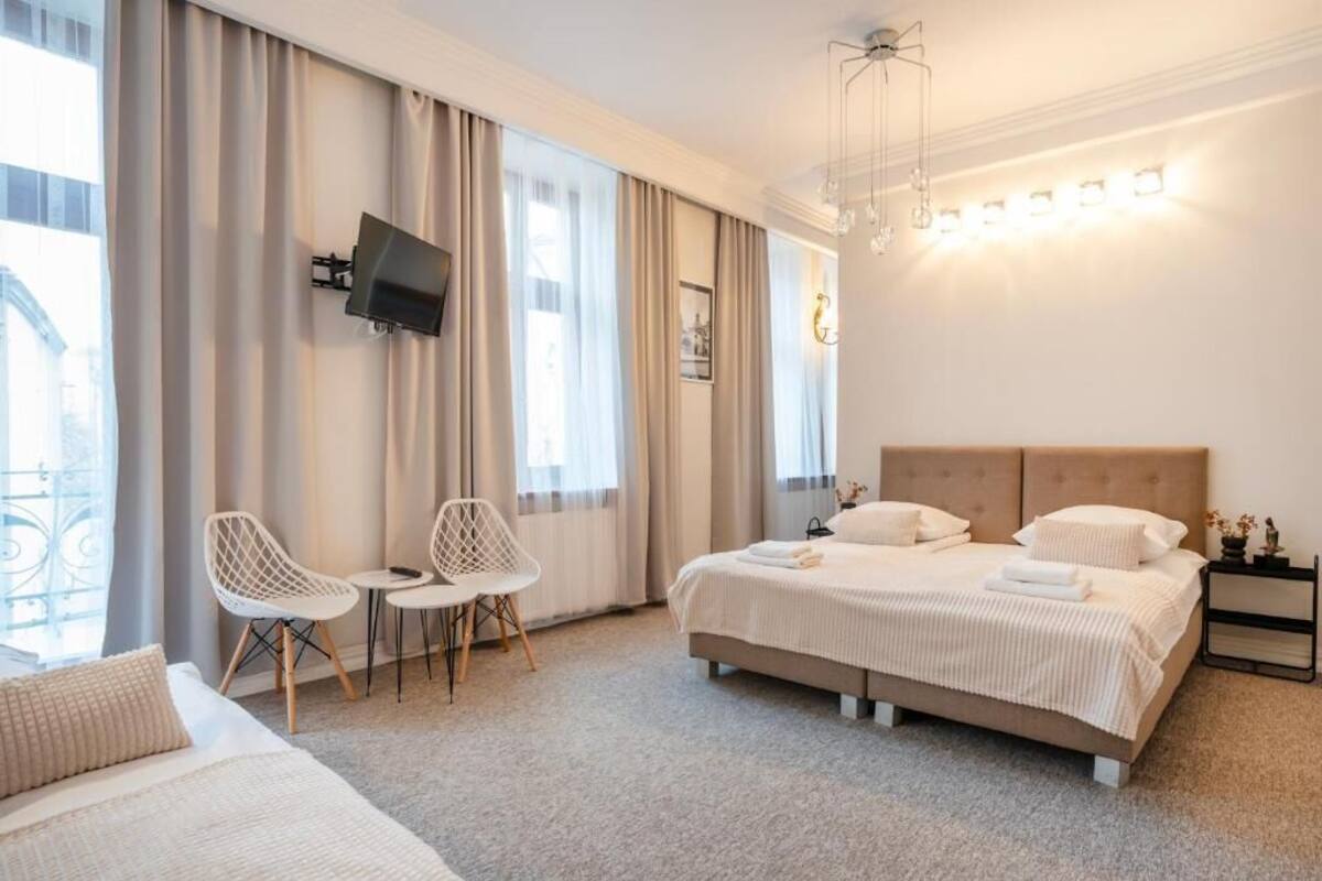 Deluxe Apartment
